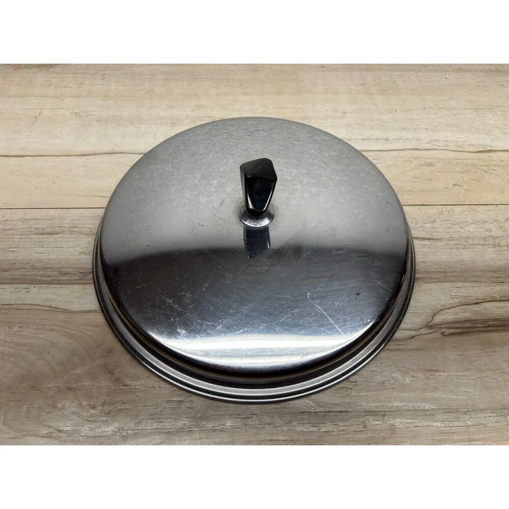 Vintage Unbranded Stainless Steel 2Lt Saucepan With Lid